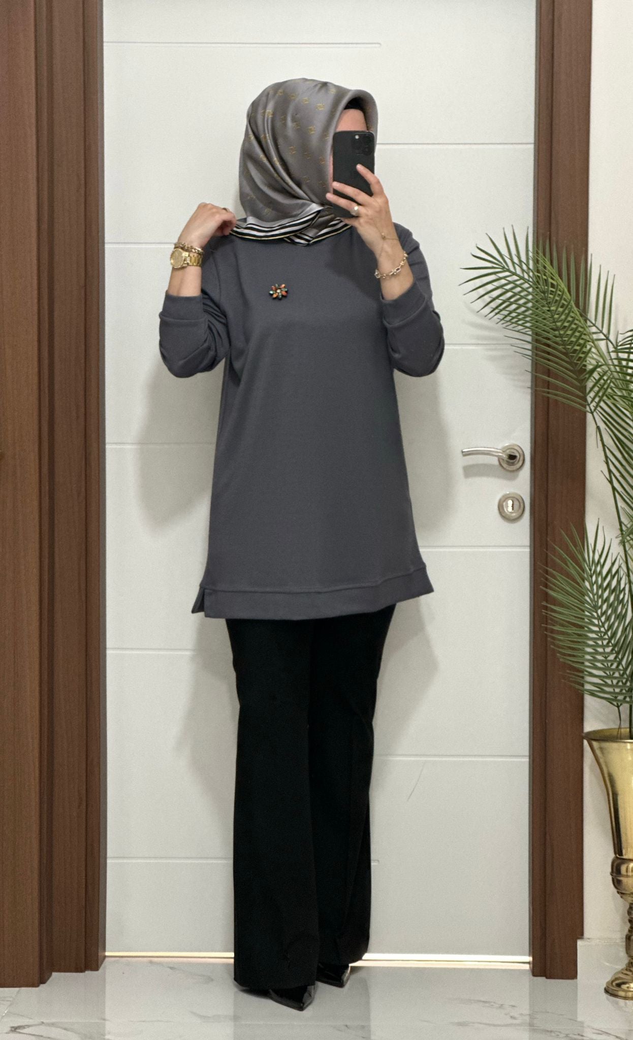 Broş Hediyeli Şık Tunik Büyük Beden Seçenekleri İle Stokta Ürün kodu :1550